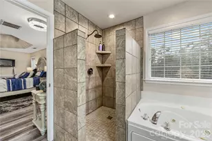 10944 Hellebore Rd, Charlotte, NC 28213 - Photo 25