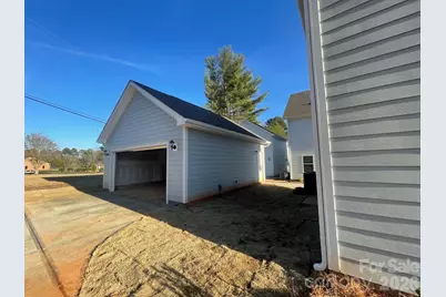 4009 Grommet Court, Matthews, NC 28105 - Photo 3