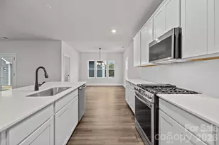 4008 Grommet Ct, Matthews, NC 28105 - Photo 19