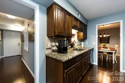3929 Colony Crossing Drive, Charlotte, NC 28226 - Photo 9