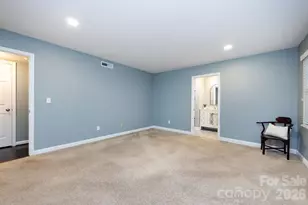 3929 Colony Crossing Dr, Charlotte, NC 28226 - Photo 19