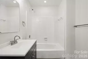 6148 Heath Ridge Ct, Charlotte, NC 28210 - Photo 25