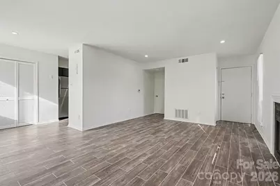 6148 Heath Ridge Court, Charlotte, NC 28210 - Photo 9