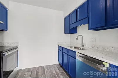 6148 Heath Ridge Court, Charlotte, NC 28210 - Photo 15