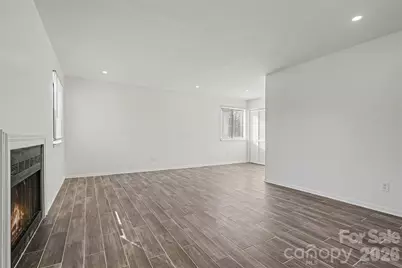 6148 Heath Ridge Court, Charlotte, NC 28210 - Photo 7