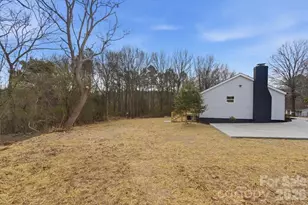 625 Lee St, Albemarle, NC 28001 - Photo 17