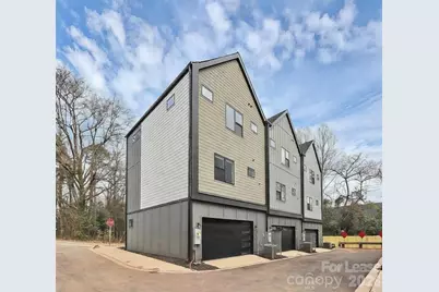 1110 Ivan Drive, Charlotte, NC 28216 - Photo 3