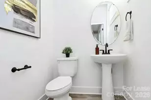 1114 Ivan Dr, Charlotte, NC 28216 - Photo 23