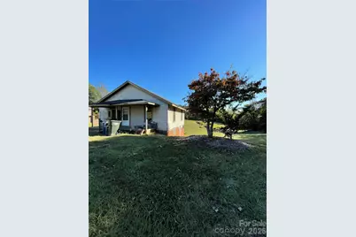 325 29th Avenue Drive NW #TR 1, Hickory, NC 28601 - Photo 5