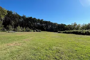 339 29th Ave Dr NW, Hickory, NC 28601 - Photo 3