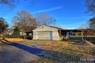 1308 Stallings Rd, Stallings, NC 28104 - Photo 7