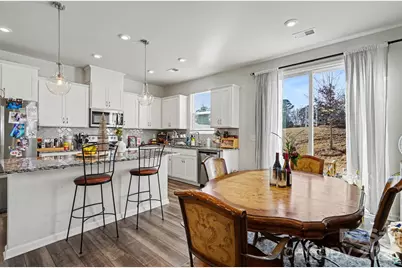 5608 Axil Lane, Charlotte, NC 28269 - Photo 9