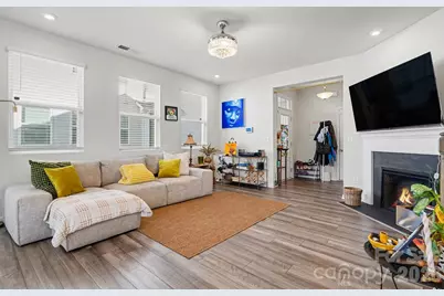 5608 Axil Lane, Charlotte, NC 28269 - Photo 7