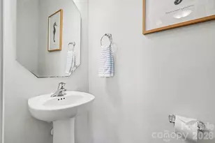 5608 Axil Ln, Charlotte, NC 28269 - Photo 13