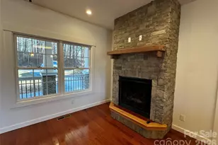 426 Shadow Wood Dr, Leicester, NC 28748 - Photo 5