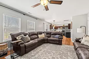 2802 Buckleigh Dr, Charlotte, NC 28215 - Photo 9