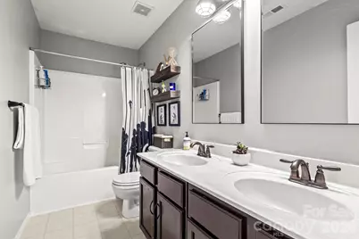 2802 Buckleigh Drive, Charlotte, NC 28215 - Photo 25