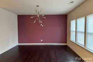 3317 Mortemer Ln, Charlotte, NC 28262 - Photo 5