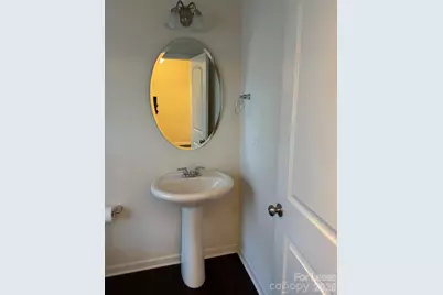 3317 Mortemer Lane, Charlotte, NC 28262 - Photo 7