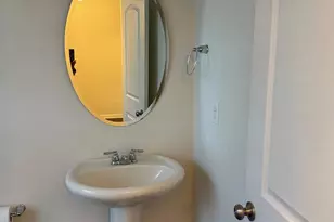 3317 Mortemer Ln, Charlotte, NC 28262 - Photo 7