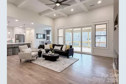 1322 Kensington Circle, Newton, NC 28658 - Photo 7