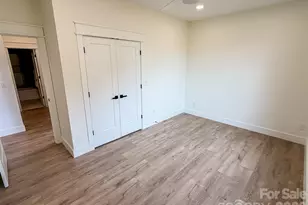 1322 Kensington Cir, Newton, NC 28658 - Photo 37