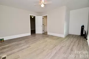 2007 S York Rd, Gastonia, NC 28052 - Photo 19