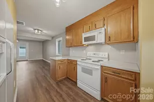 3283 White Oak Ct, Claremont, NC 28610 - Photo 13