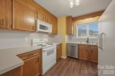 3283 White Oak Court #G8, Claremont, NC 28610 - Photo 11