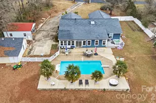 14010 Mareshead Ln, Matthews, NC 28105 - Photo 3