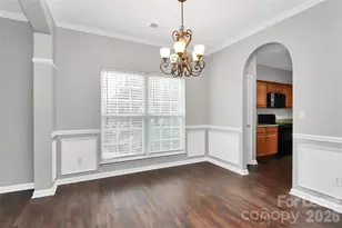 6939 Brachnell View Dr, Charlotte, NC 28269 - Photo 5