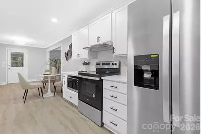 715 White Oaks Circle, Monroe, NC 28112 - Photo 11