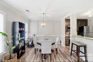 8729 Fox Chase Ln, Charlotte, NC 28269 - Photo 7