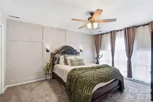 8729 Fox Chase Ln, Charlotte, NC 28269 - Photo 15