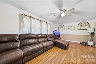 1636 Carolina Cir, Gastonia, NC 28054 - Photo 5