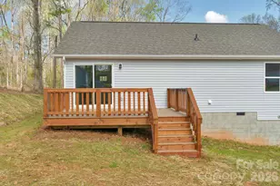 240 Parkland Dr, Forest City, NC 28043 - Photo 5