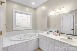 722 Canterbury Dr, Lancaster, SC 29720 - Photo 25