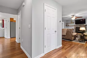 26 Morrow Dr, Fairview, NC 28730 - Photo 11