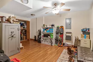 26 Morrow Dr, Fairview, NC 28730 - Photo 27