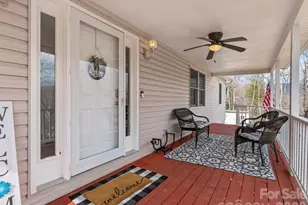 26 Morrow Dr, Fairview, NC 28730 - Photo 5