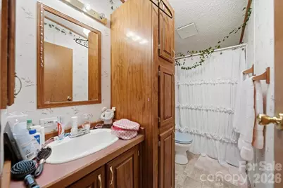 107 10th Street NE, Hildebran, NC 28637 - Photo 13