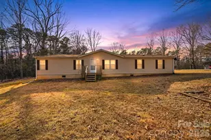 107 10th St NE, Hildebran, NC 28637 - Photo 15