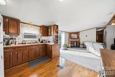 107 10th Street NE, Hildebran, NC 28637 - Photo 7