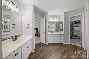 5536 Tullamore Ln, Charlotte, NC 28269 - Photo 25