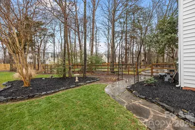 5536 Tullamore Lane, Charlotte, NC 28269 - Photo 9