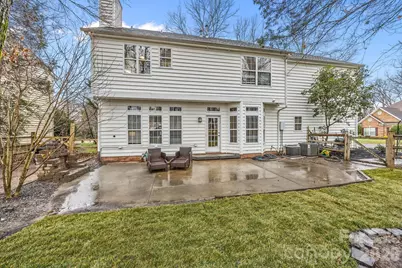 5536 Tullamore Lane, Charlotte, NC 28269 - Photo 5