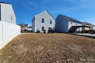 4113 Rosfield Dr, Charlotte, NC 28214 - Photo 3