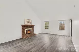 6540 Point Comfort Ln, Charlotte, NC 28226 - Photo 3