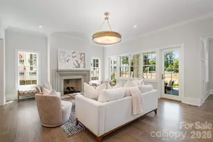 4004 Nettie Ct, Charlotte, NC 28211 - Photo 3