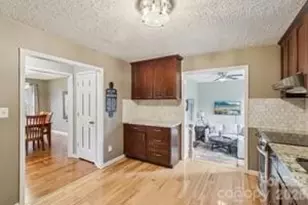 113 Forest Ave NE, Valdese, NC 28690 - Photo 9